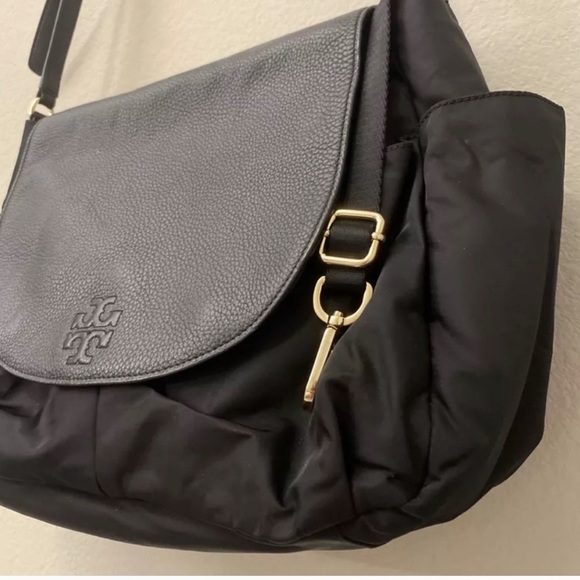 Tory Burch Thea diaper/messenger bag - Picture 16 of 16